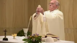 Papa Francesco a Santa Marta  / © L'Osservatore Romano Photo