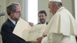 Papa Francesco in visita al tempio valdese, Torino, 22 giugno 2015 / © L'Osservatore Romano Foto