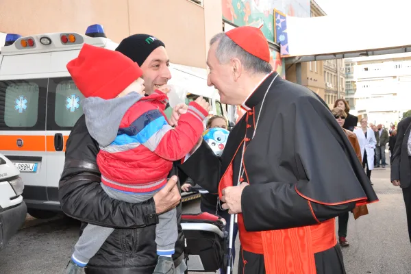 Il Cardinale Pietro Parolin in visita al nosocomio / Ospedale "Bambino Gesù"