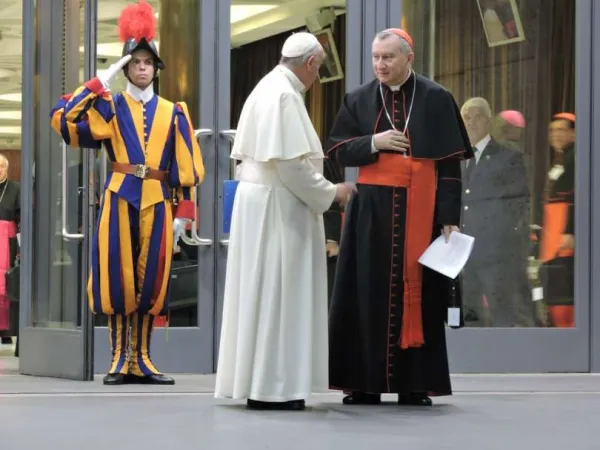 Papa Francesco, Cardinale Parolin | Papa Francesco a colloquio con il Cardinale Pietro Parolin, segretario di Stato vaticano | Marco Mancini / ACI Stampa