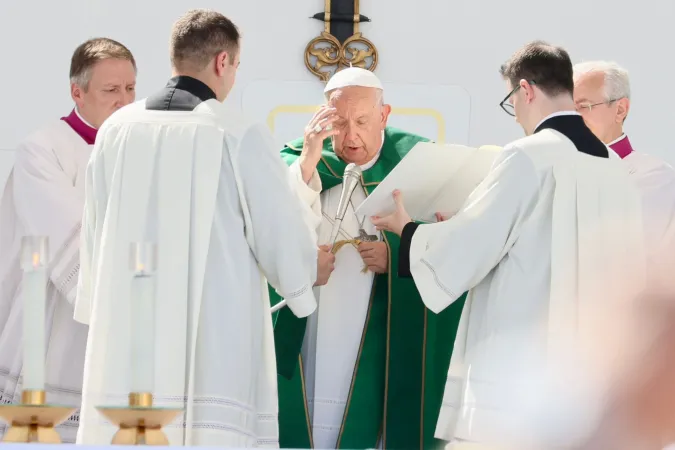 Il Papa celebra la Santa Messa a Trieste |  | Daniel Ibanez / ACI Group