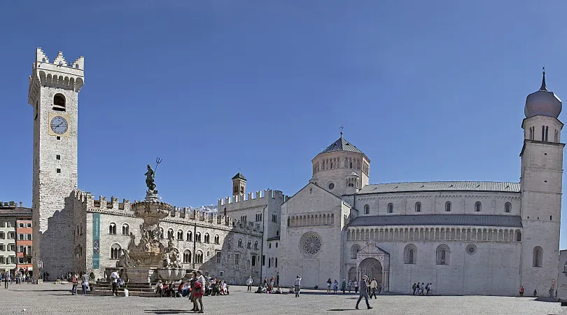 Piazza Duomo a Trento |  | Archivio APT Trento, Monte Bondone, Valle dei Laghi