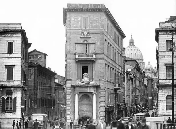 La fontana dei delfini  |  | PD