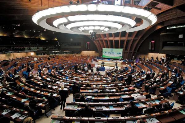 una plenaria del Parlamento Europeo a Strasburgo / Wikimedia Commons