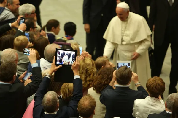 Papa Francesco all' udienza con le ACLI  / Daniel Ibañez/ CNA