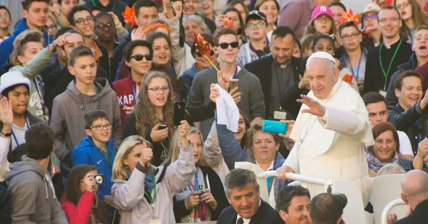 Papa Francesco  |  | www.worldmeeting2018.ie