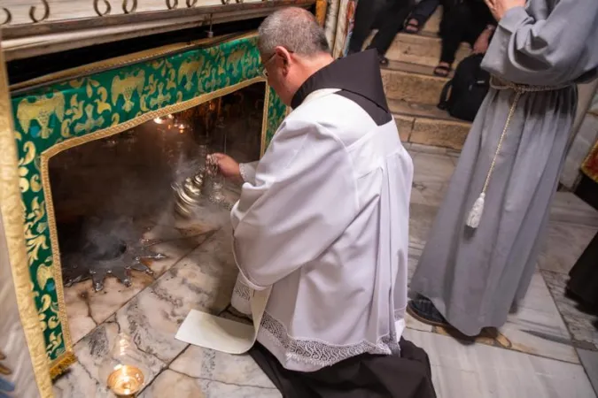 Alcune immagini della Processione alla Natività |  | Custodia di Terra Santa