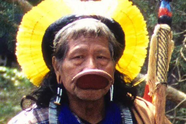 Raoni Metukire, capo indigeno dell'Amazzonia / Wikimedia Commons 