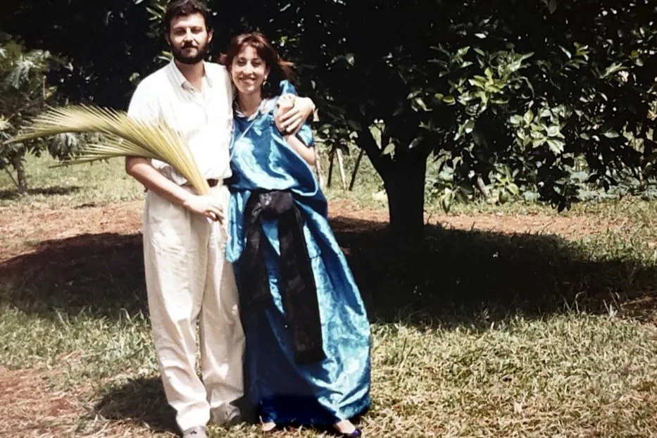 Il dottor Riccioni e sua moglie Letizia in Uganda negli anni '80