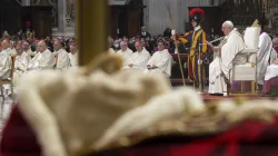 Papa Francesco durante l'omelia della Messa di commemorazione dell'apertura del Concilio, Basilica Vaticana, 11 ottobre 2022 / Vatican Media / ACI Group