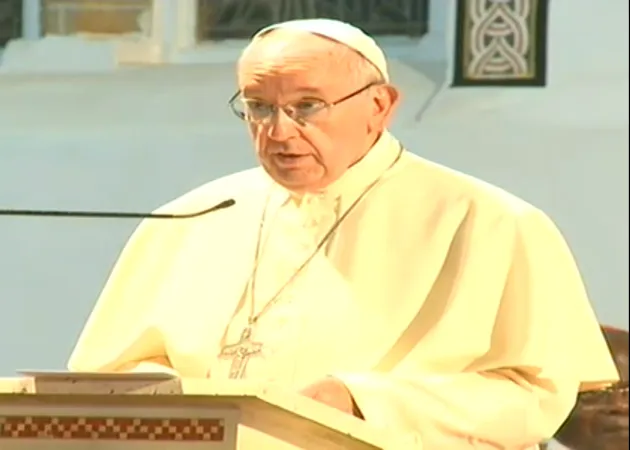 Papa Francesco nella cattedrale di Kampala | Papa Francesco parla ai seminaristi e sacerdoti dell'Uganda, Cattedrale di Kampala, Uganda, 28 novembre 2015 | CTV