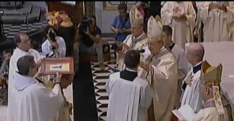 Un momento della ordinazione episcopale di Pierbattista Pizzaballa |  | Bergamo TV