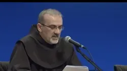 Padre Pierbattista Pizzaballa parla durante il Meeting di Rimini / Meeting Rimini