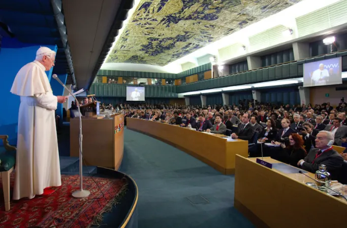 Benedetto XVI in visita alla FAO |  | FAO