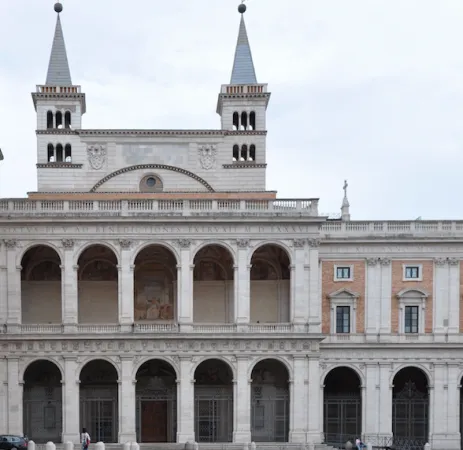 La loggia per le benedizioni a San Giovanni  |  | OB