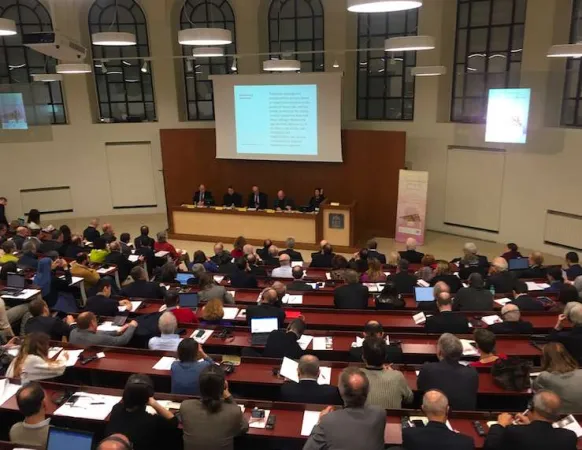 Un convegno alla Gregoriana |  | VG / ACI Stampa