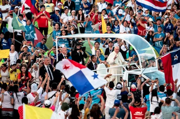 Il Papa alla veglia con i giovani della GMG a Panama |  | Daniel Ibanez/ Aci Group