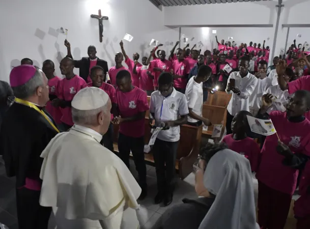 Papa Francesco a Casa Matteo 25 |  | Vatican Media