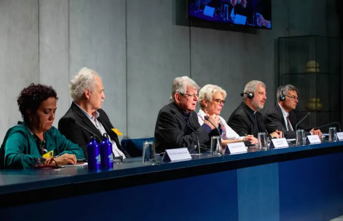 Il briefing quotidiano in Sala Stampa della Santa Sede |  | Daniel Ibanez CNA