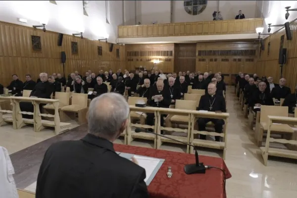 Un momento degli Esercizi Spirituali ad Ariccia / Vatican Media