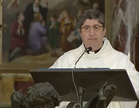 Monsignor Mocerino | Monsignor Mocerino durante la celebrazione dal Santuario di Pompei, 12 maggio 2020 | Tv 2000 