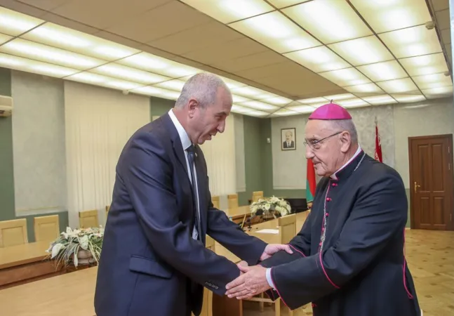 Incontro tra Kondrusiewicz e Karaev | L'incontro tra il ministro dell'Interno Karaev e l'arcivescovo Kondrusiewicz di Minsk, 21 agosto 2020  | Catholic.by