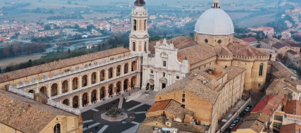 Il Santuario di Loreto  |  | Santuario di Loreto 