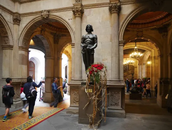 Diada de Sant Jordi,  Sant Jordi, de Josep Llimona  |  | Vicente Zambrano González Casa de la Ciutat , Llimona, Josep