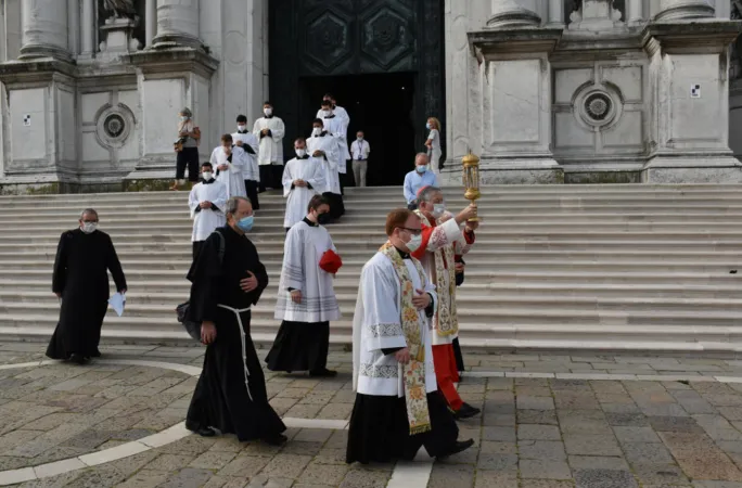 Il pellegrinaggio della Reliquia |  | Messaggero di Sant' Antonio