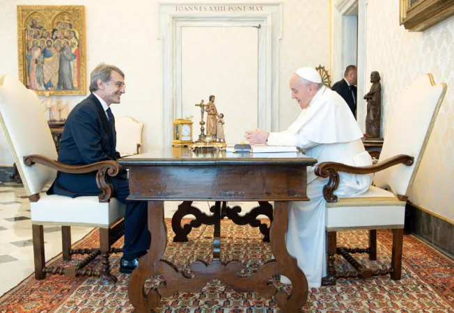 Papa Francesco e il Presidente del Parlamento Europeo David Sassoli  |  | Vatican media 