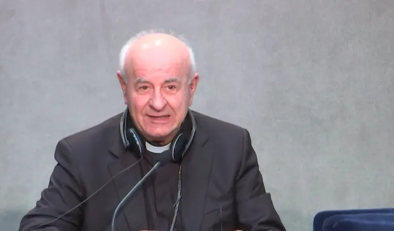 Arcivescovo Vincenzo Paglia | L'arcivescovo Paglia, presidente della Pontificia Accademia per la Vita, durante la conferenza stampa sulla Tavola Rotonda Internazionale sulle vaccinazioni, 2 luglio 2021 | Vatican Media / YouTube