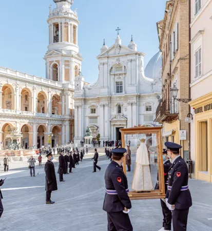 Loreto e l' Aeronautica  |  | Santuario di Loreto 