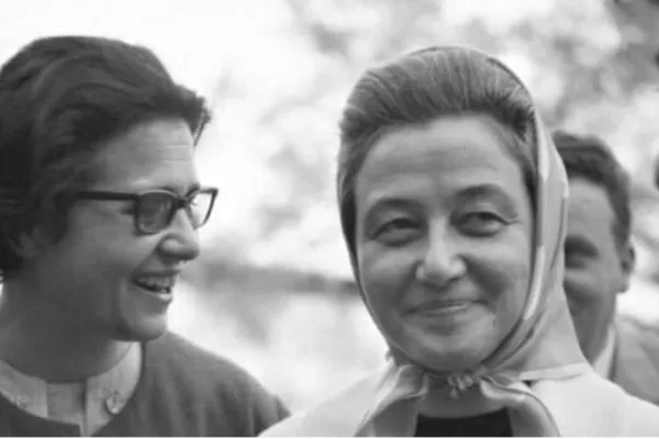 Una immagine di gioventù di Palmira Frizzera (a sx) e Chiara Lubich (a dx)  / Focolare