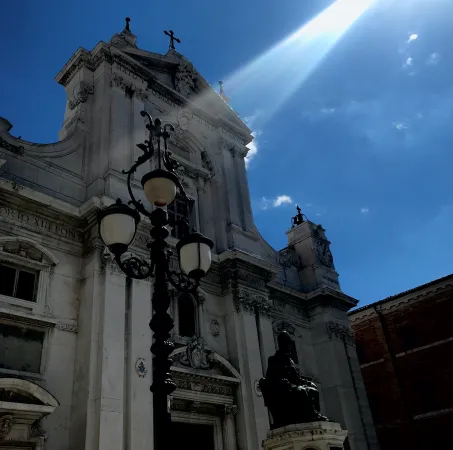 La Basilica di Loreto  |  | AA