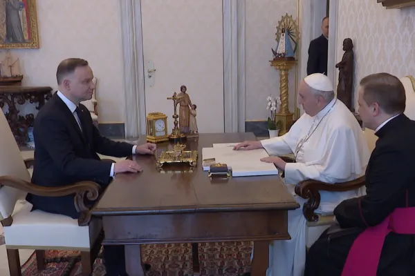 Papa Francesco a colloquio con il presidente polacco Andrzej Duda, Palazzo Apostolico Vaticano, 1 aprile 2022 / Vatican Media 