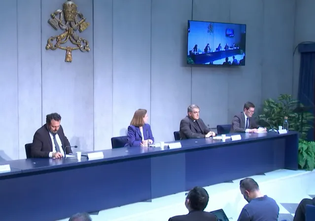 La conferenza di presentazione del X Meeting delle Famiglie  |  | Vatican Media 