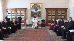 Papa Francesco con la delegazione ecumenica finlandese / Vatican Media