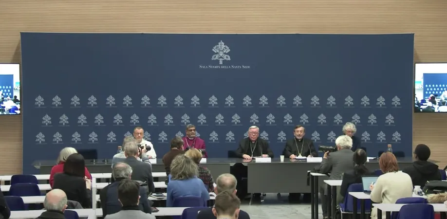 Conferenza Stampa | La Conferenza Stampa di presentazione della Veglia Ecumenica di Preghiera del prossimo ottobre | Vatican Media / You Tube