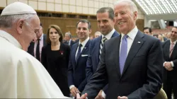 Papa Francesco e Biden nel 2016 / Vatican Media