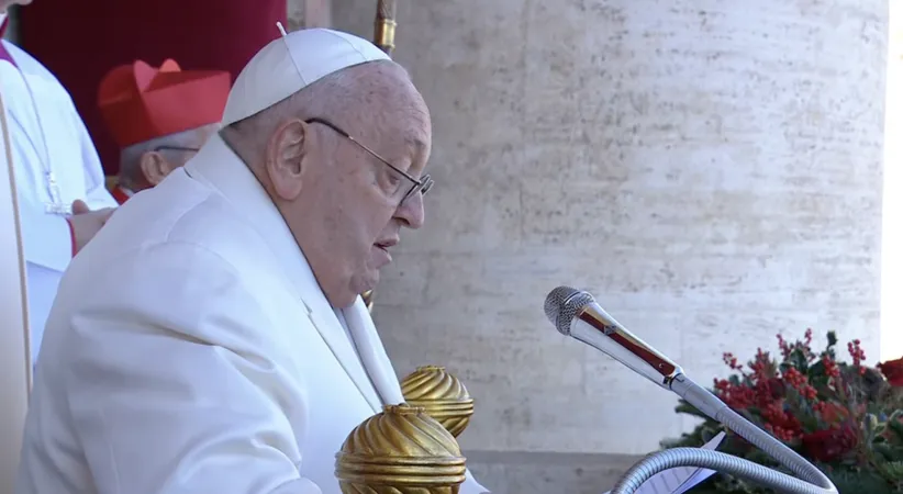 Papa Francesco, Urbi et Orbi | Papa Francesco durante l'Urbi et Orbi di Natale 2024 | Vatican Media Live