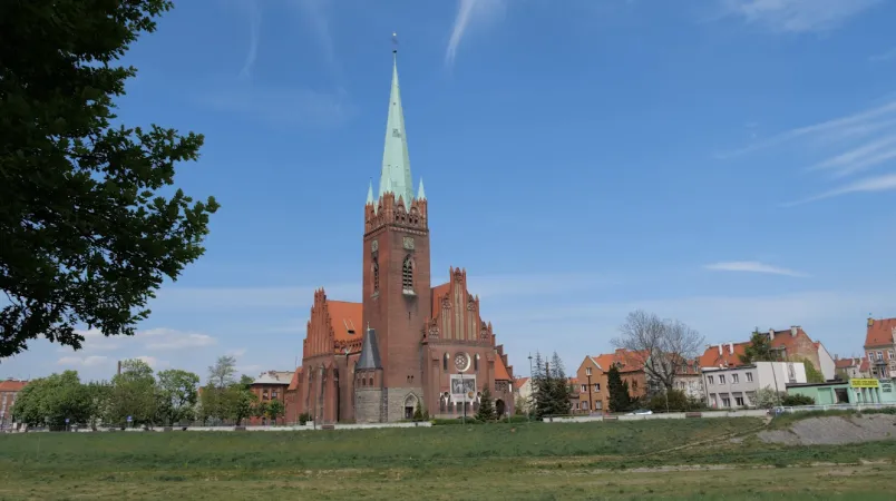 La cappella e la chiesa del miracolo  |  | © EWTN Poland