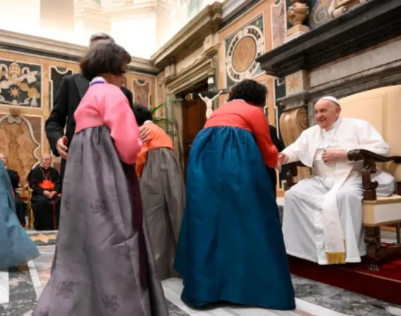 Papa Francesco e i coreani |  | Vatican Media