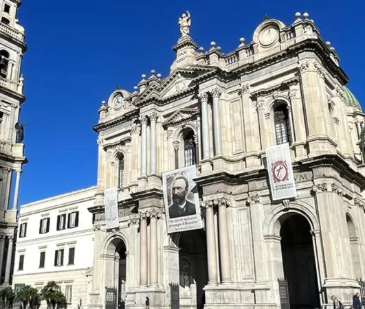 La celebrazione a Pompei |  | Santuario di Pompei