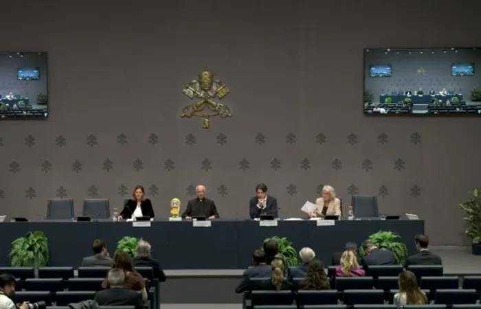 La conferenza stampa |  | Vatican Media