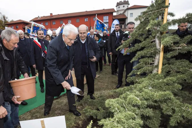 Ernesto Olivero con il Presidente Mattarella |  | Sermig