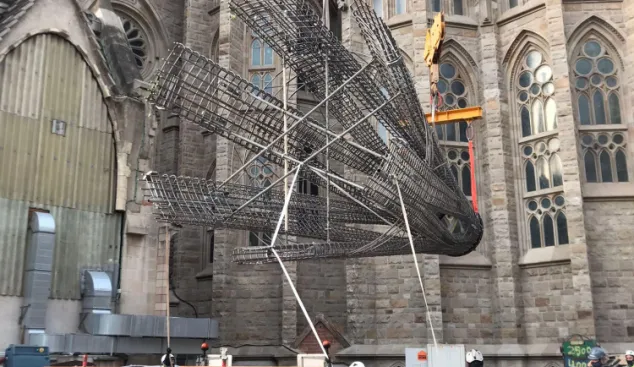 La sistemazione della struttura della torre |  | Sagrada Familia 