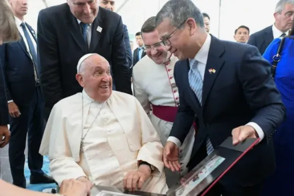 Papa Francesco lascia Singapore / Credit Vatican Media