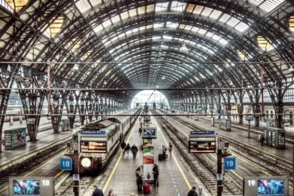 La Stazione Centrale di Milano / Azione Cattolica Milano