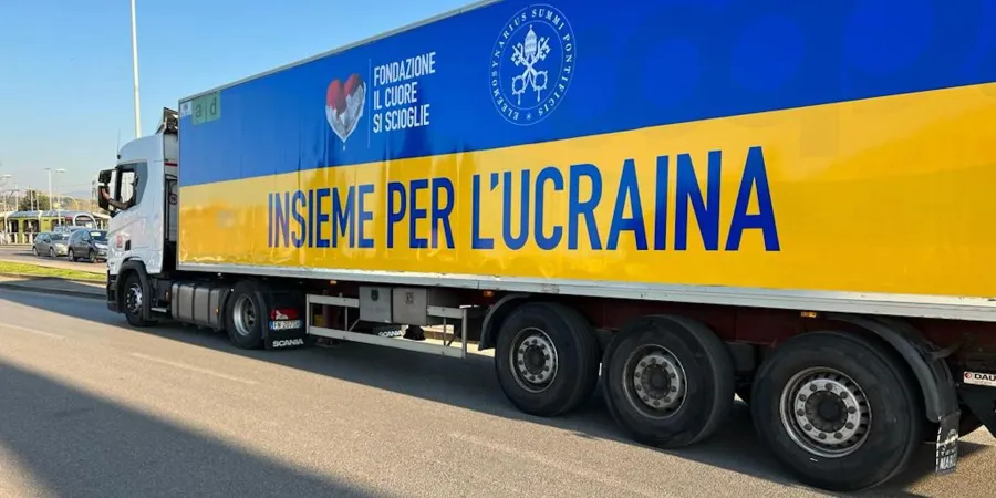 Tir Il cuore si scioglie |  | https://www.ilcuoresiscioglie.it/insieme-per-lucraina/