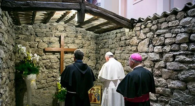 Visita del Papa al Tugurio |  | San Francesco Patrono di Italia